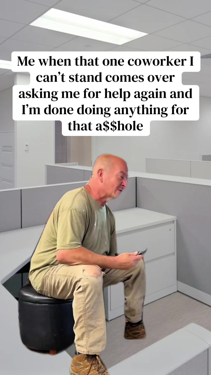 @Office Snark w/ Mackenna B