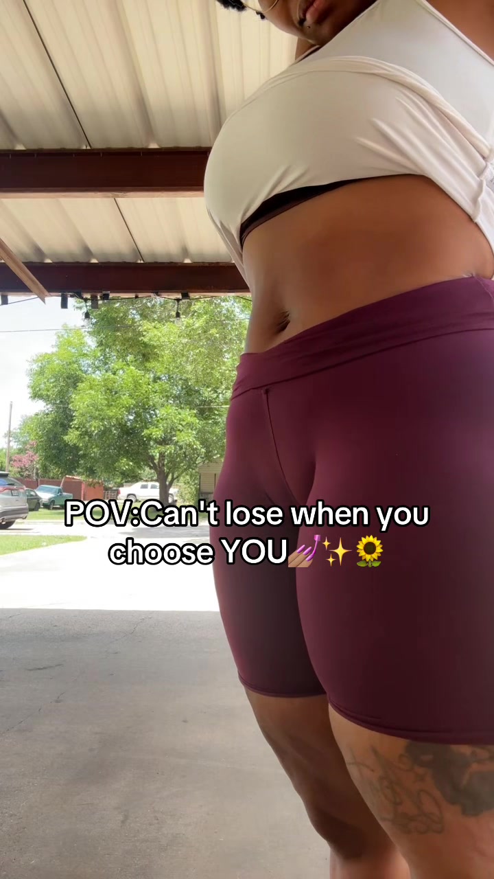 @qweeniqueen1