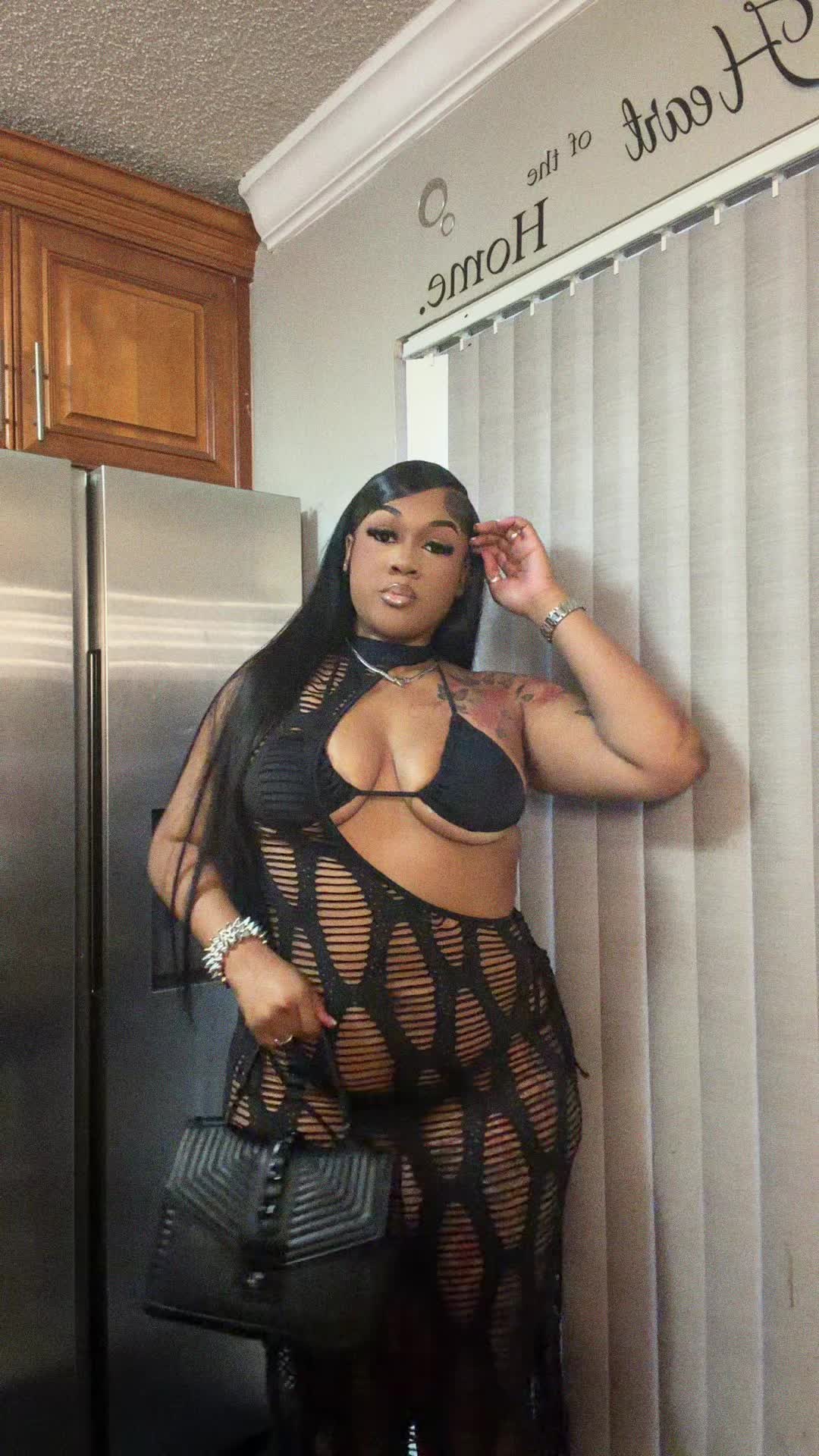 @zariaamourr