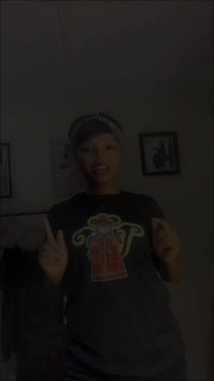 @Qüêëñ ôf çãpçüt🫶✝️