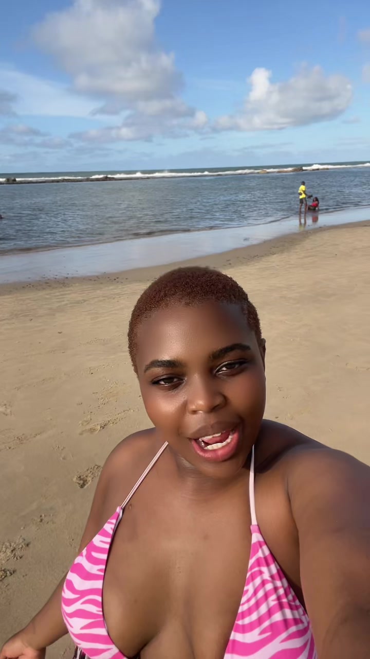 @❤🦋.>NhlanhlaMnisi!!