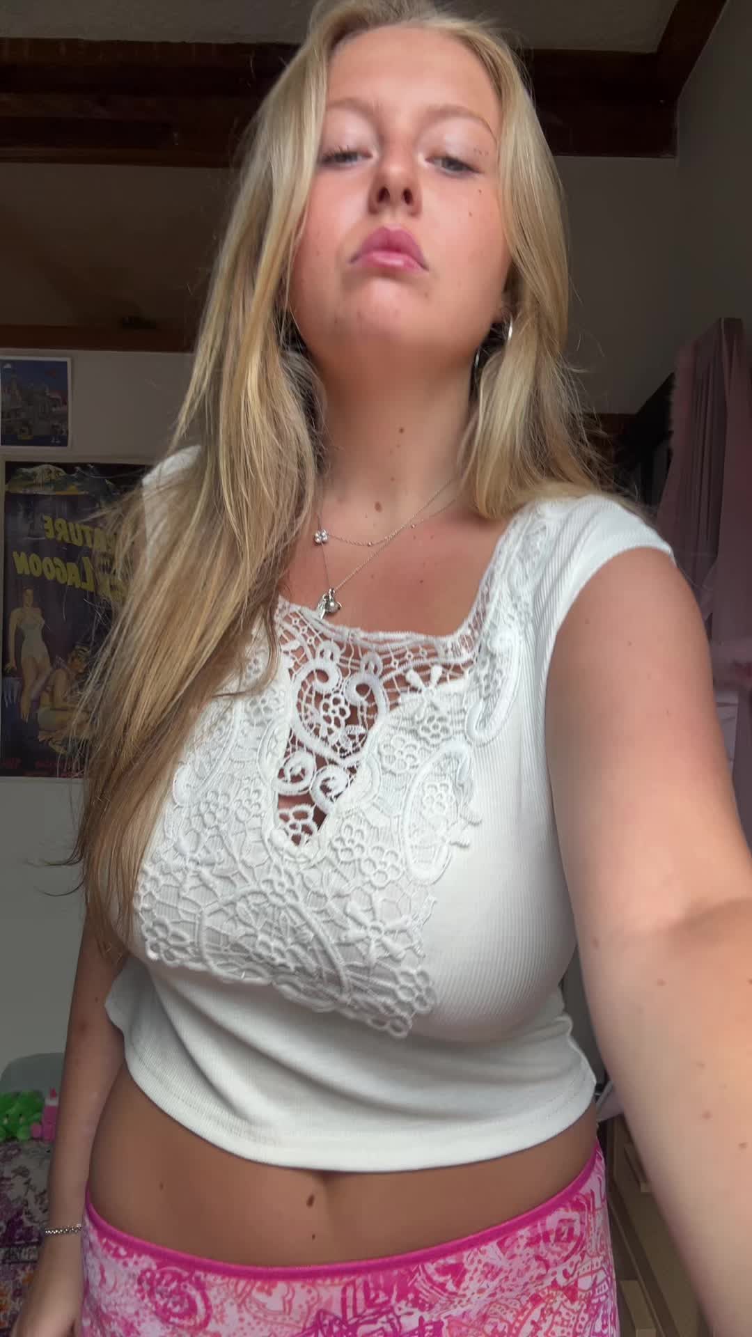 @Toolaroola