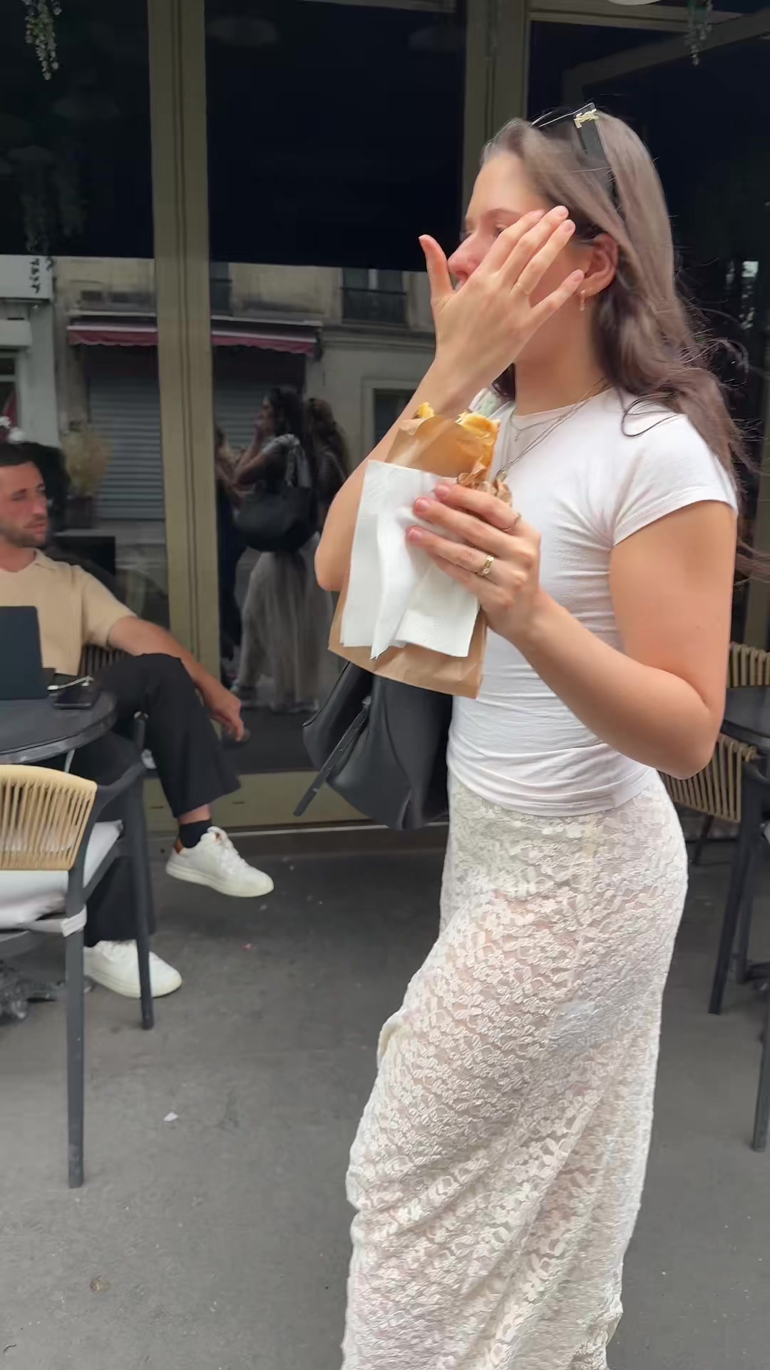 @juliaavelarm