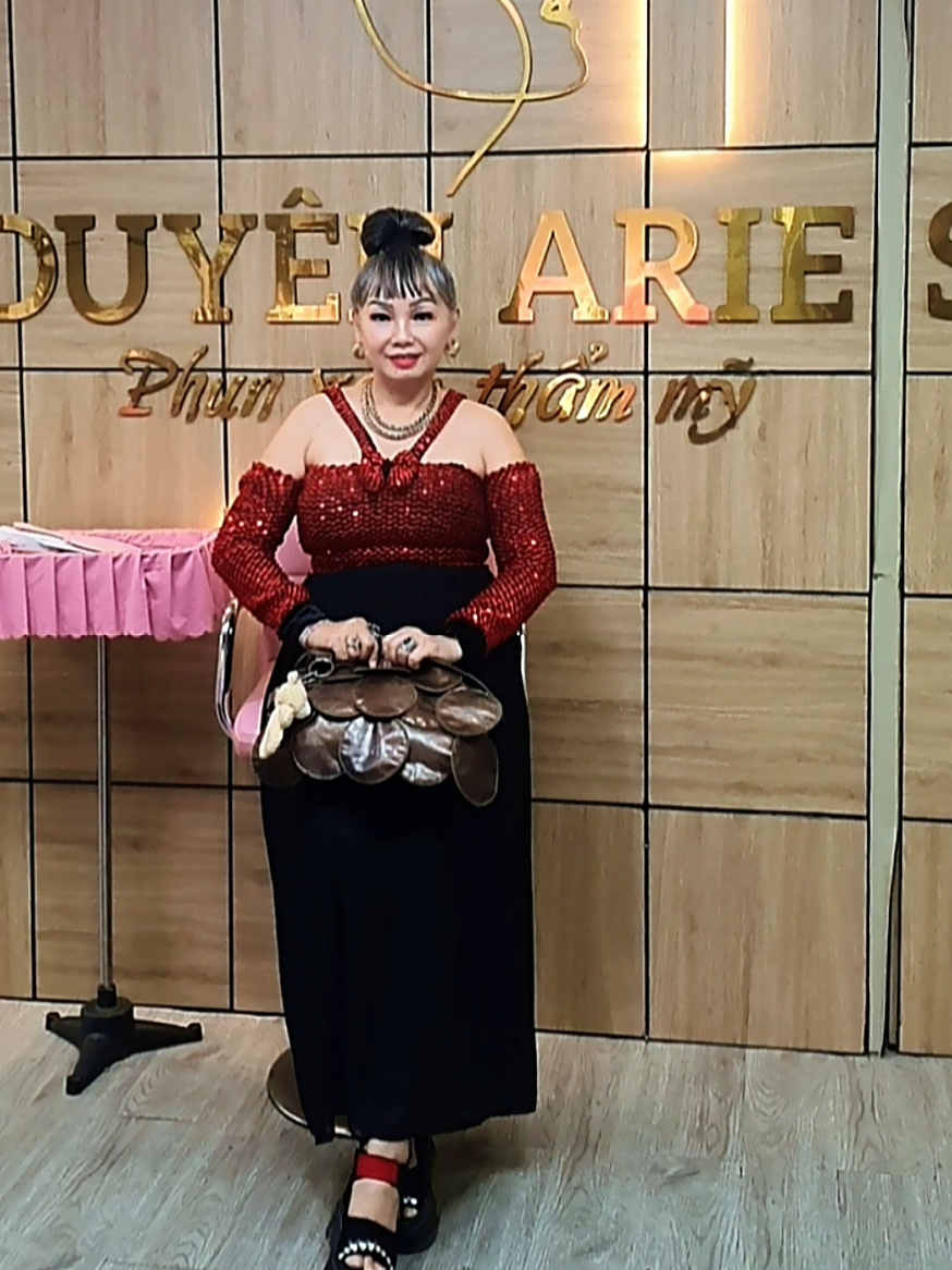 @HỒNG HẠNH 358