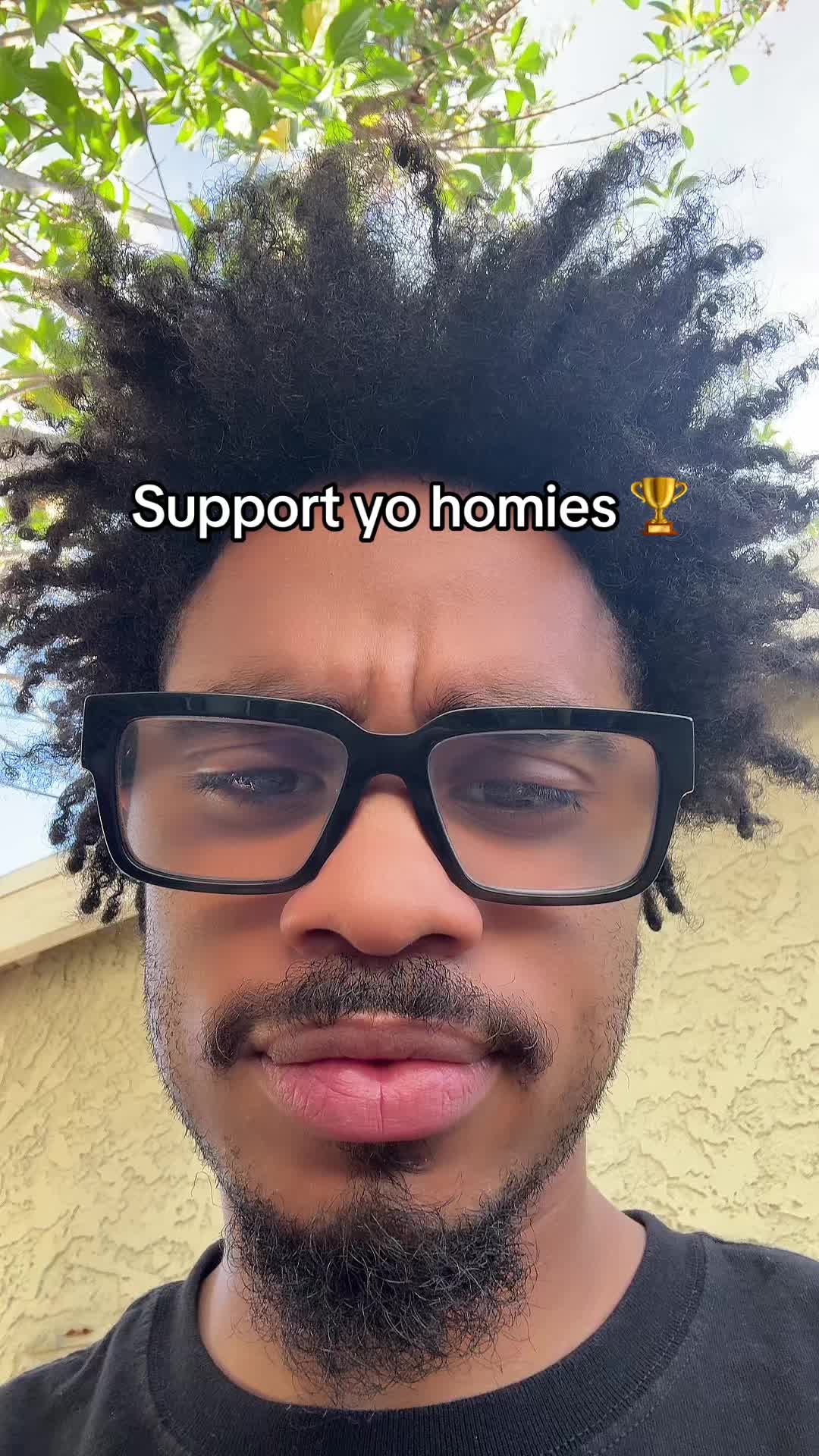 @Qu11zz