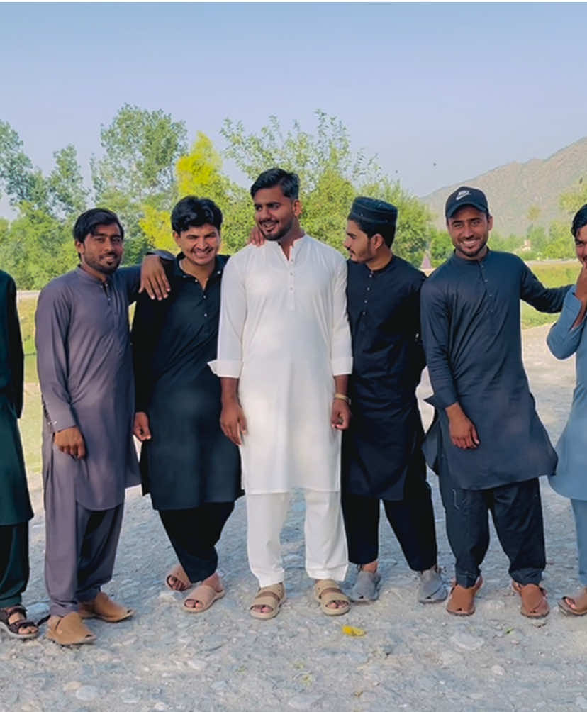 @adilkhanik_804