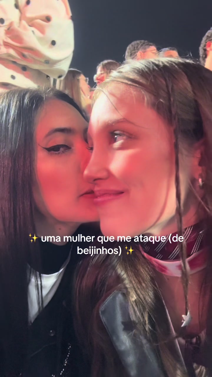 @camilla