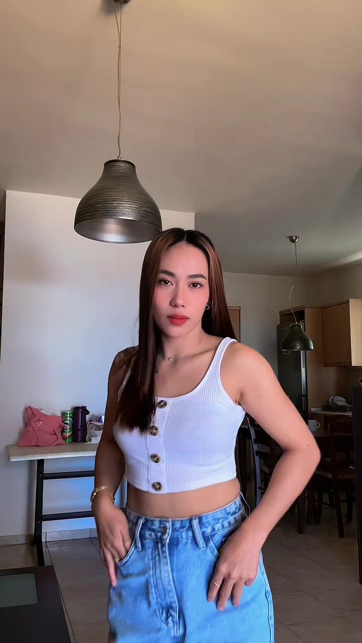 @Single tita in Greece🇬🇷🇵🇭