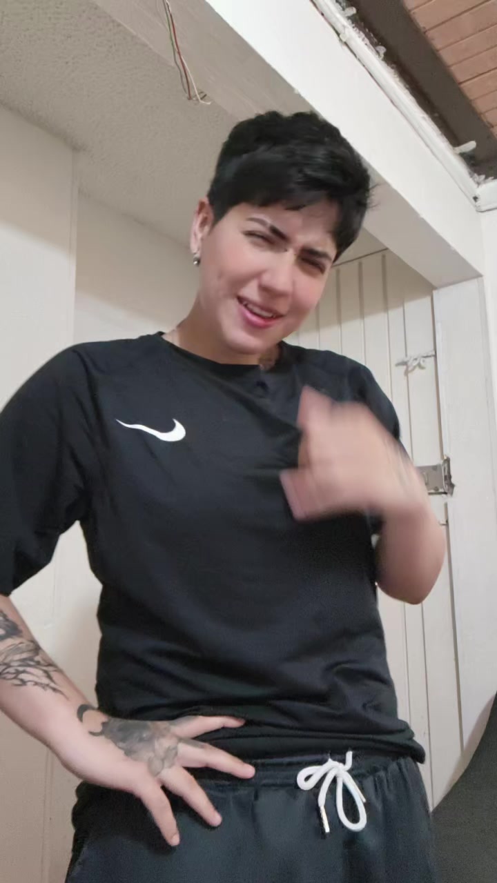 @Guzmán🏳️🌈
