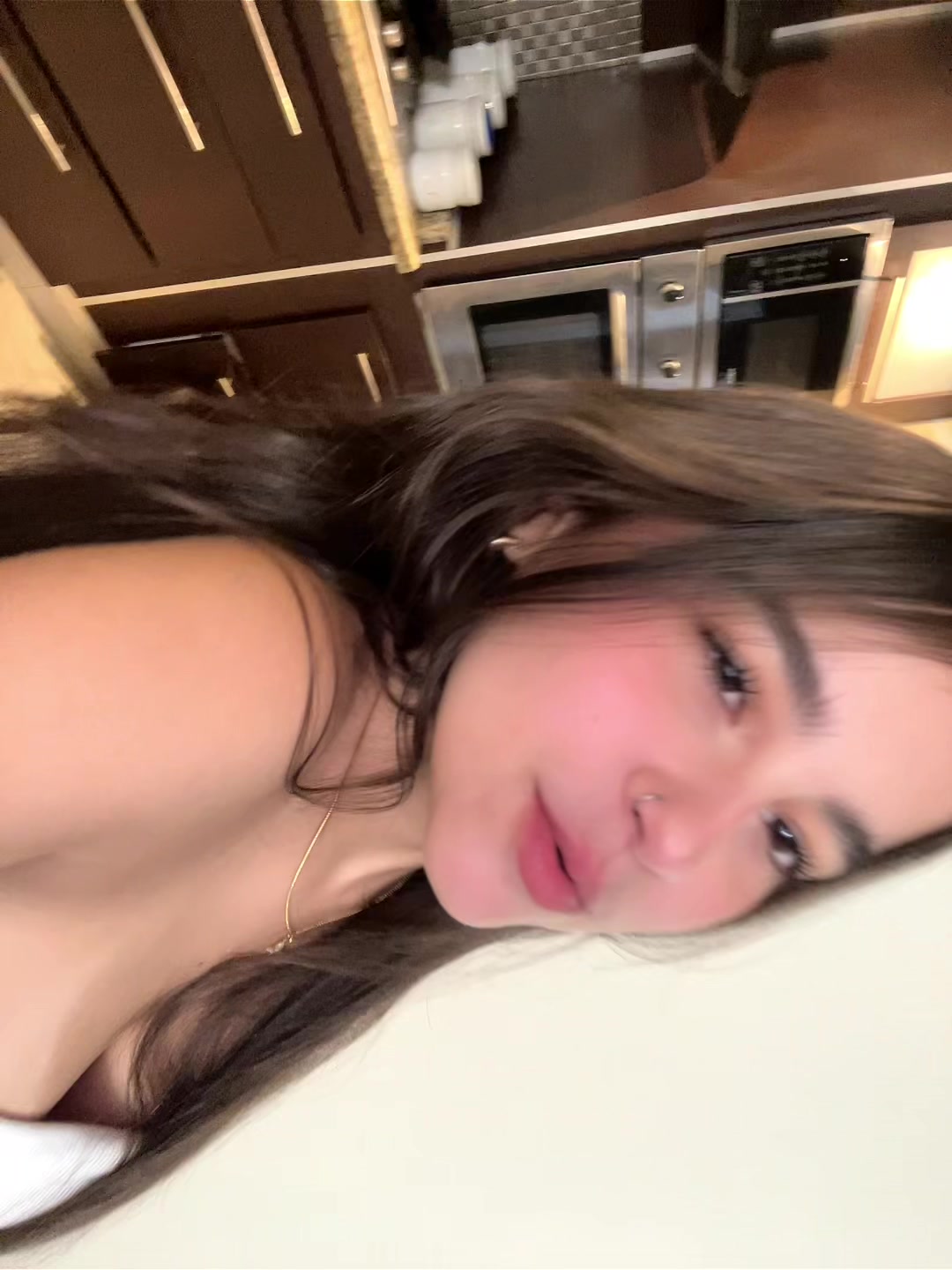 @Mar&iacute;a Antonieta