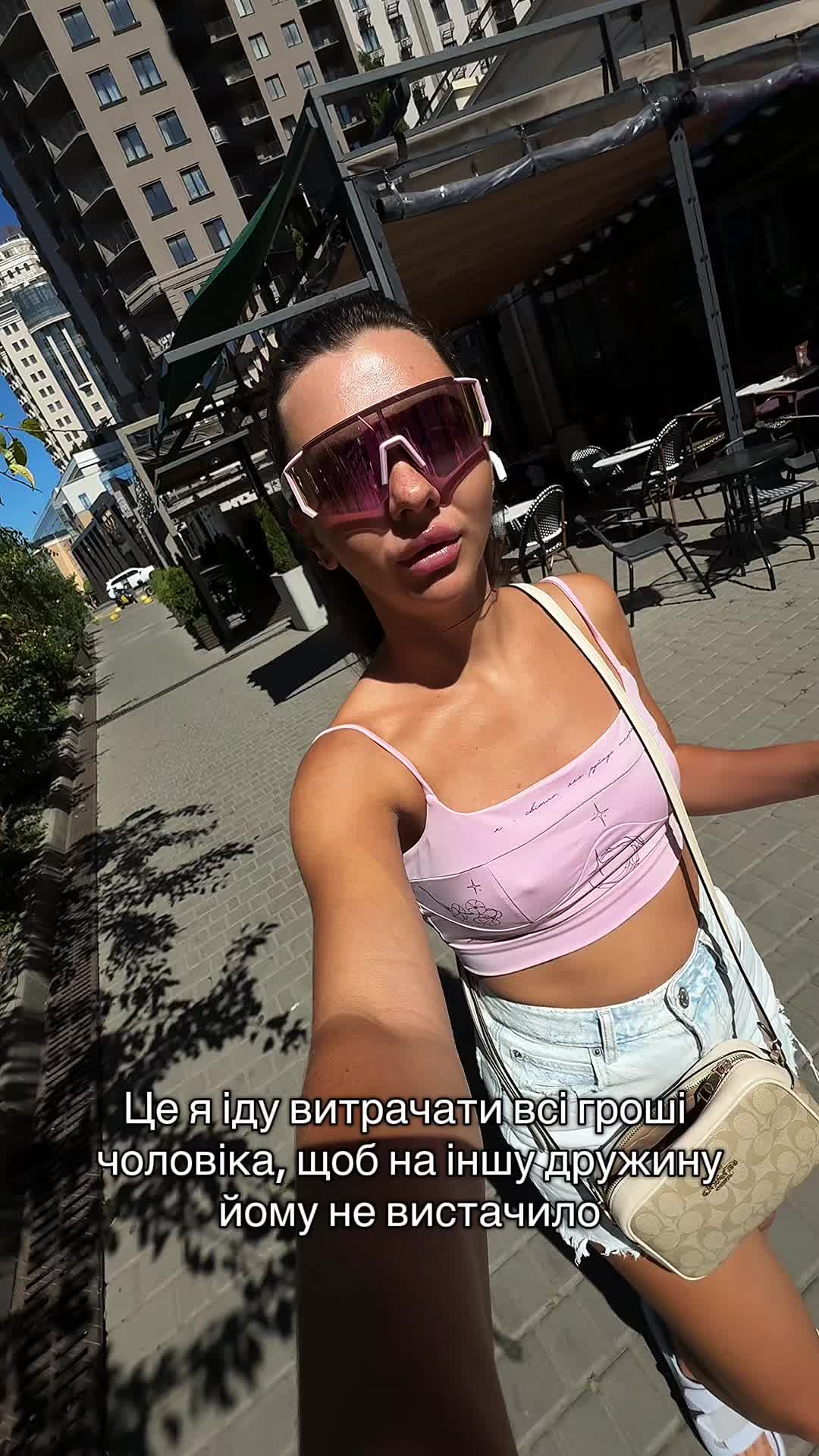 @vika_z