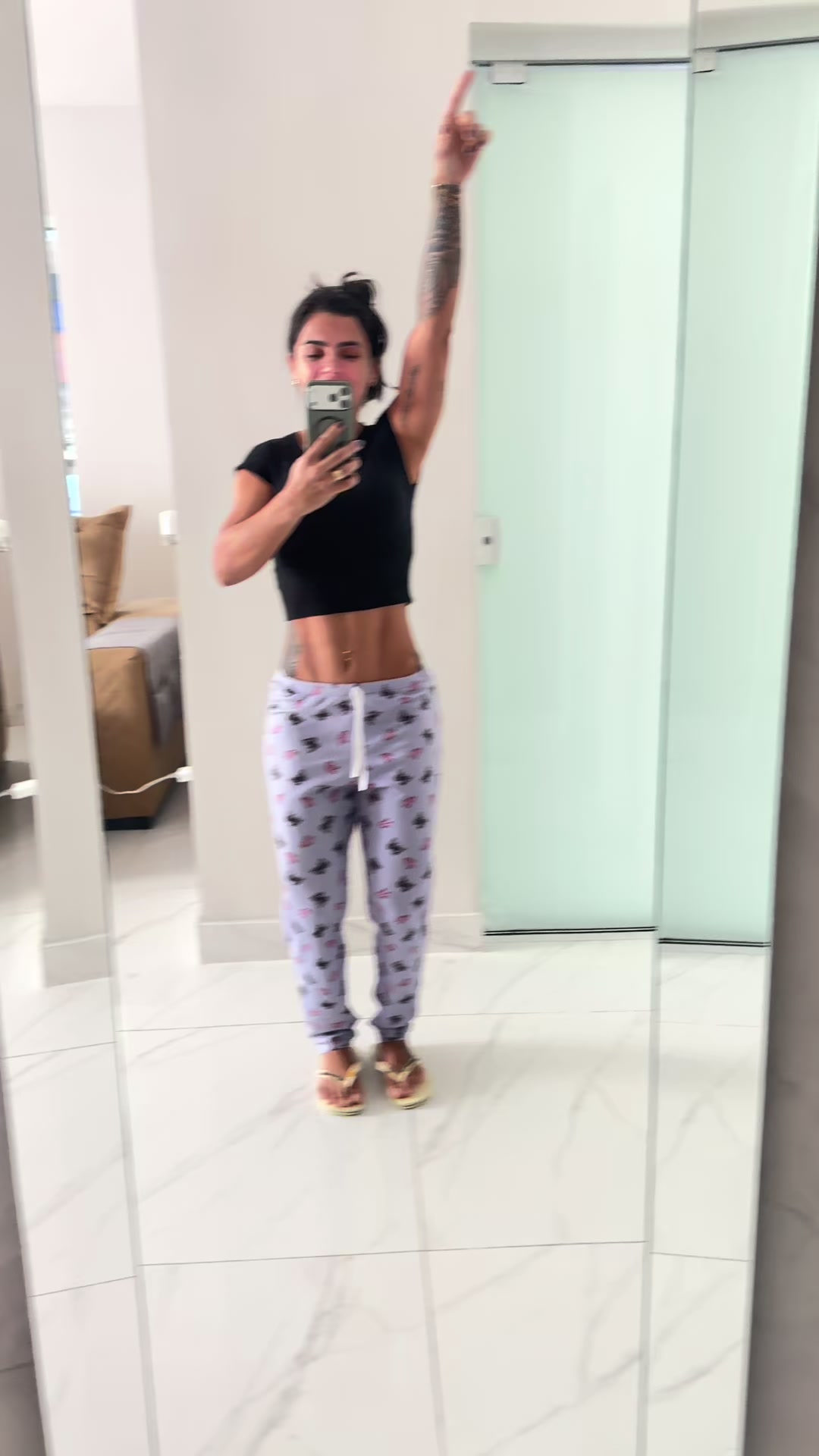 @Karina Souza