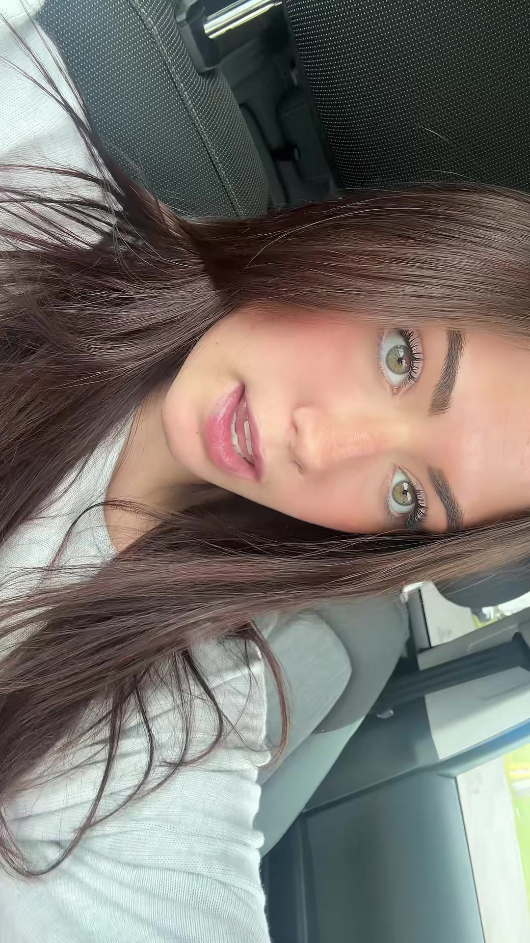 @lucyh252