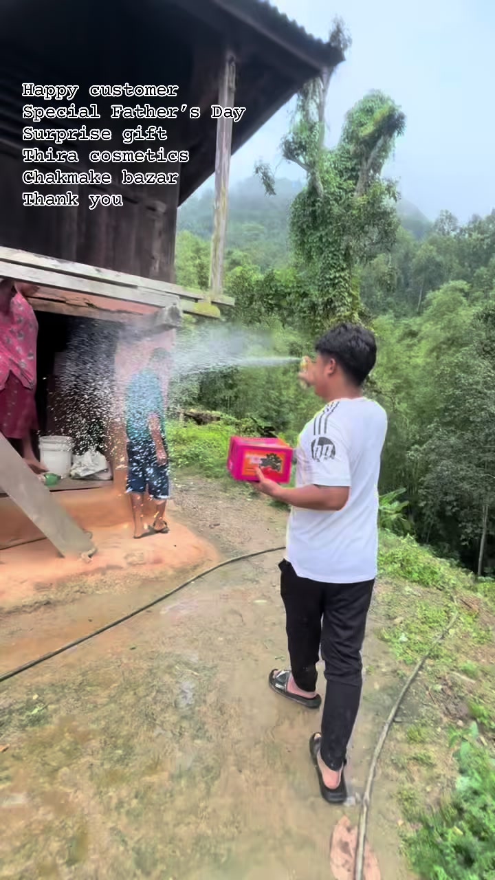 @🦋🦋थिरा थापा मगर🦋🦋