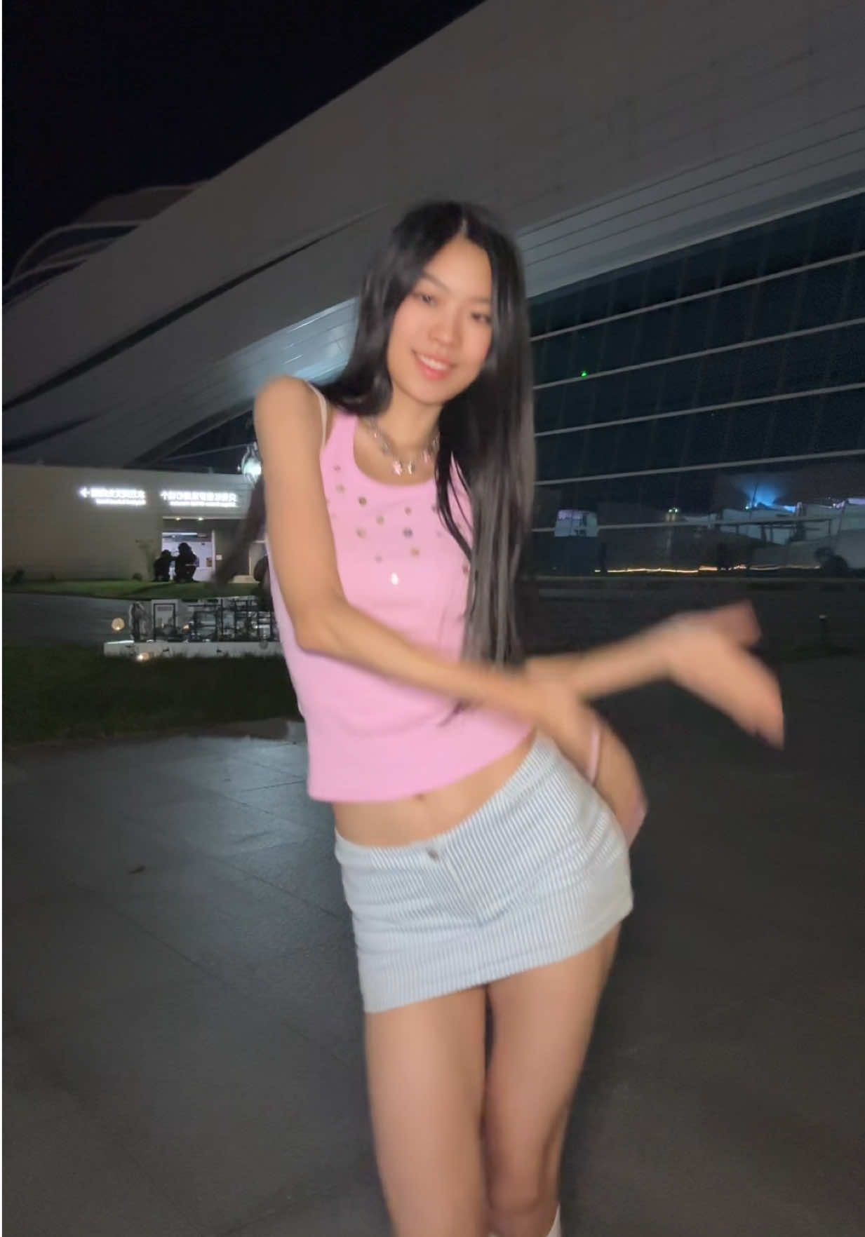 @NanaVLive