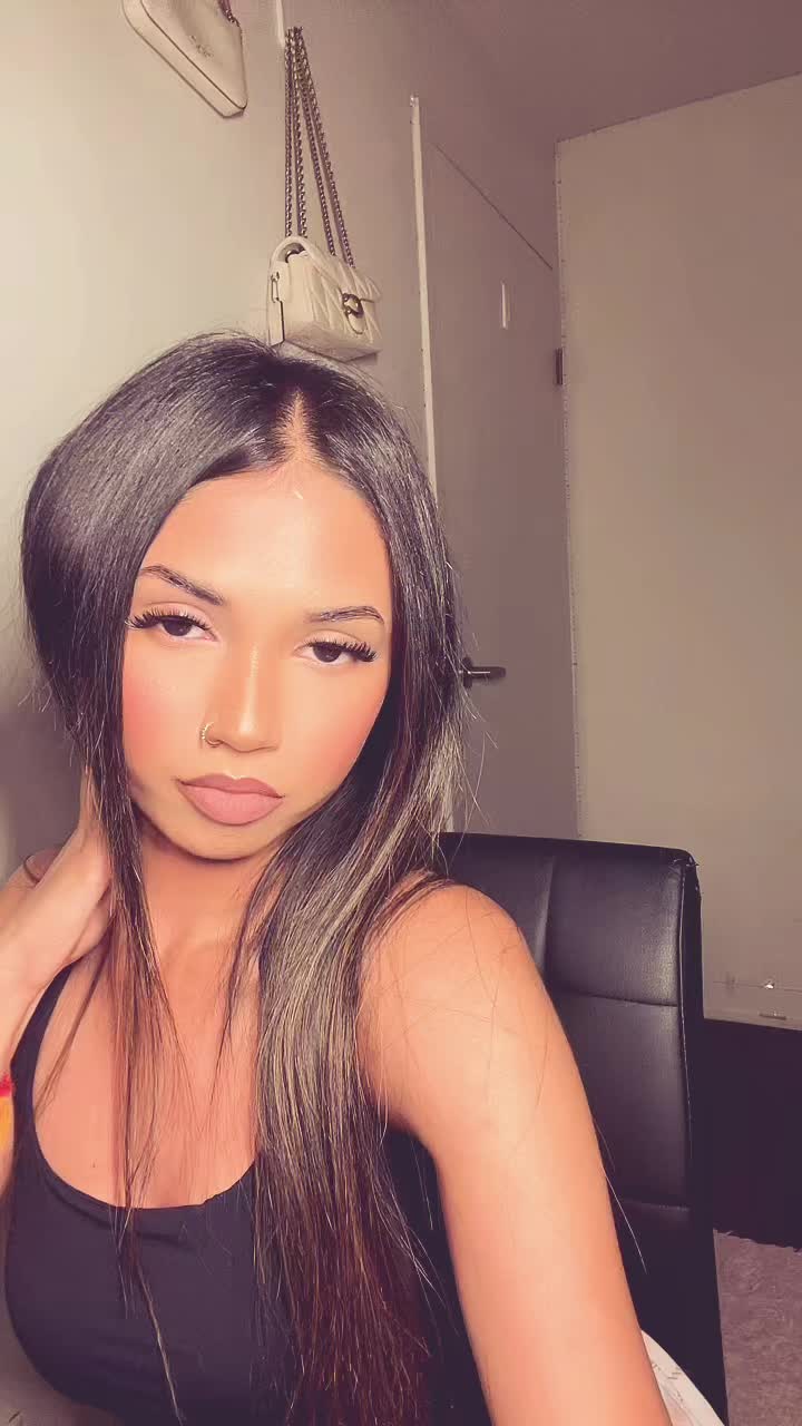 @𝒮