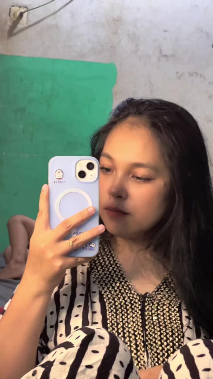 @𝔑𝔡𝔞𝔞 ♡