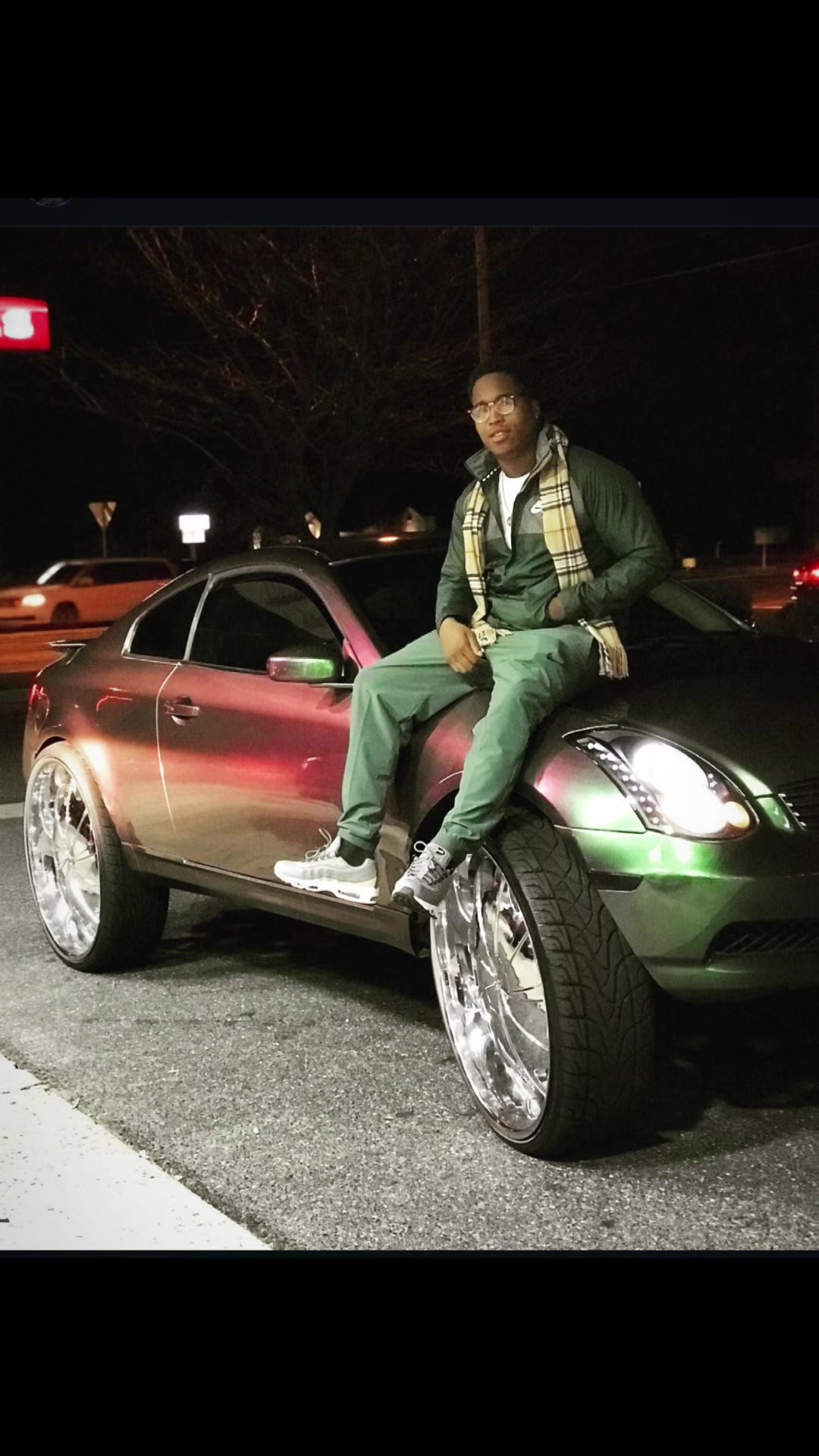 @youngstackz_on_32s