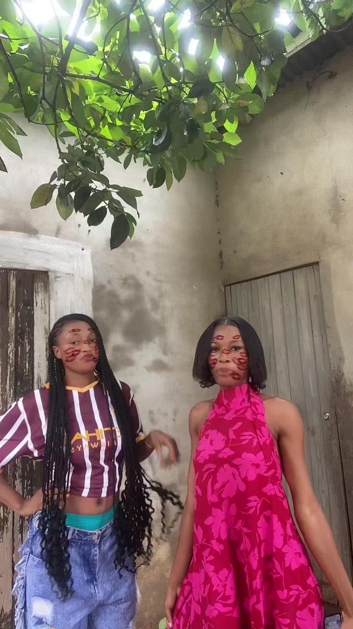 @Poupée Camon