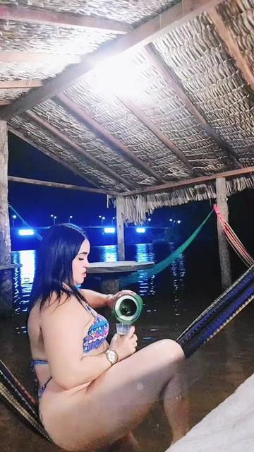 @Camila