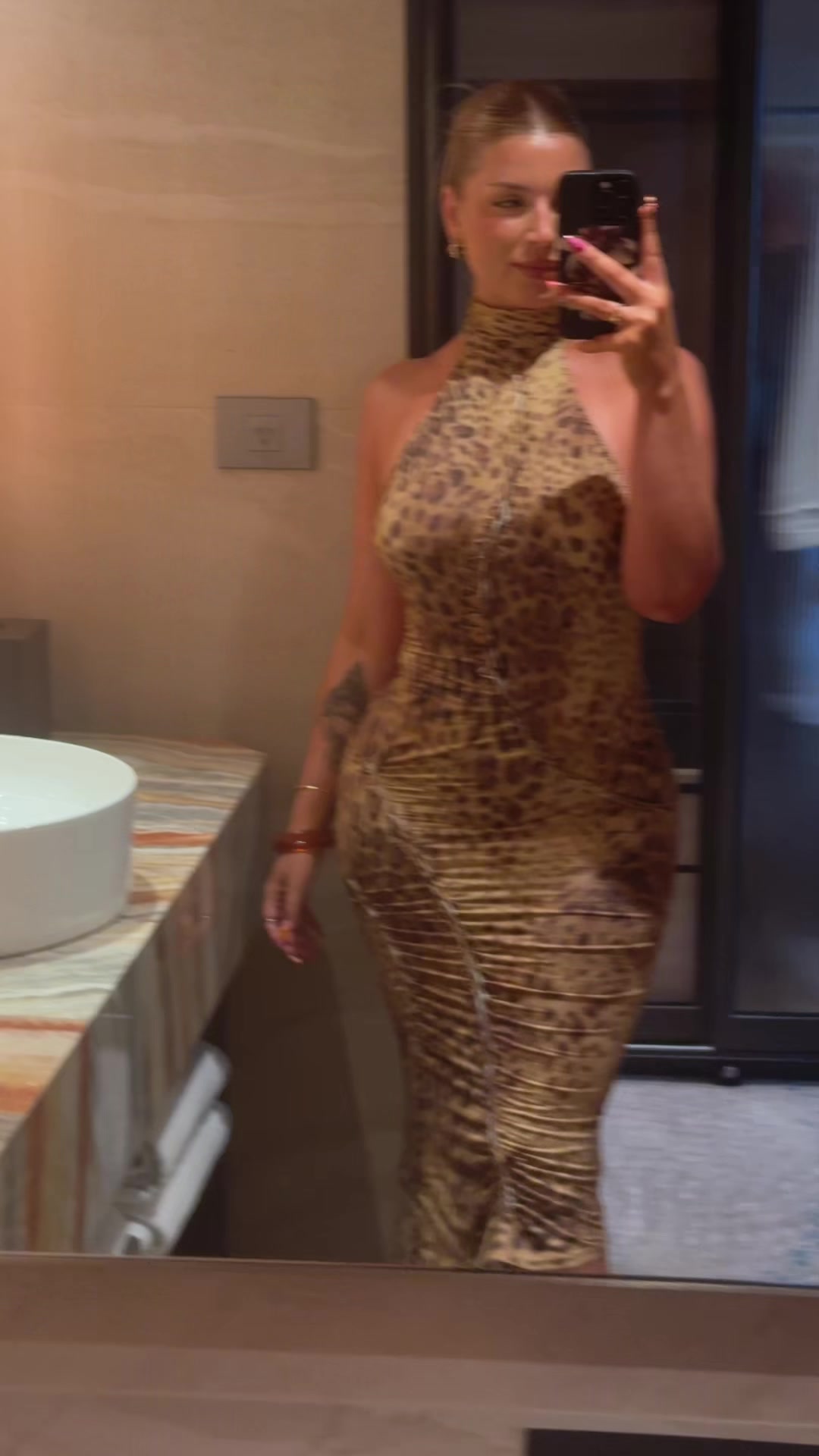 @kylieb___
