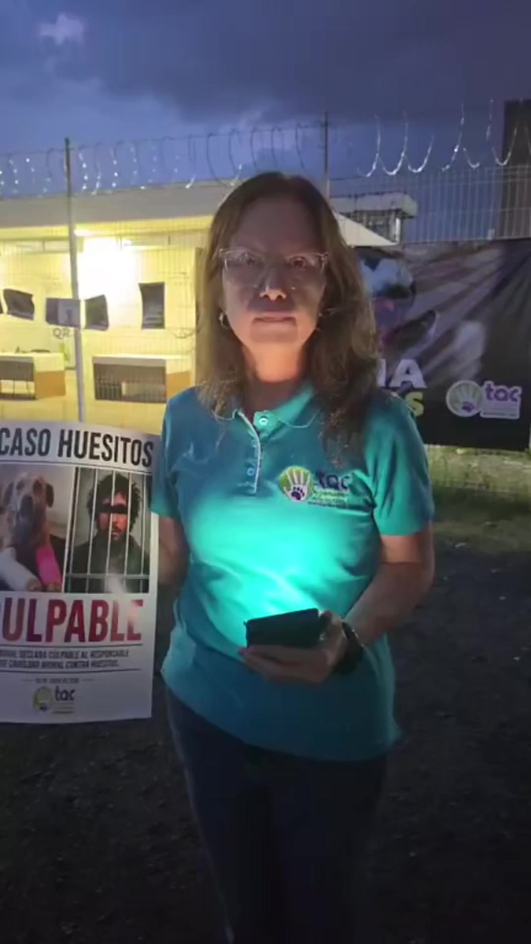 @ContraM&aacute;scaras