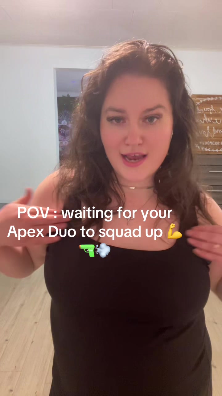 @curvyxo