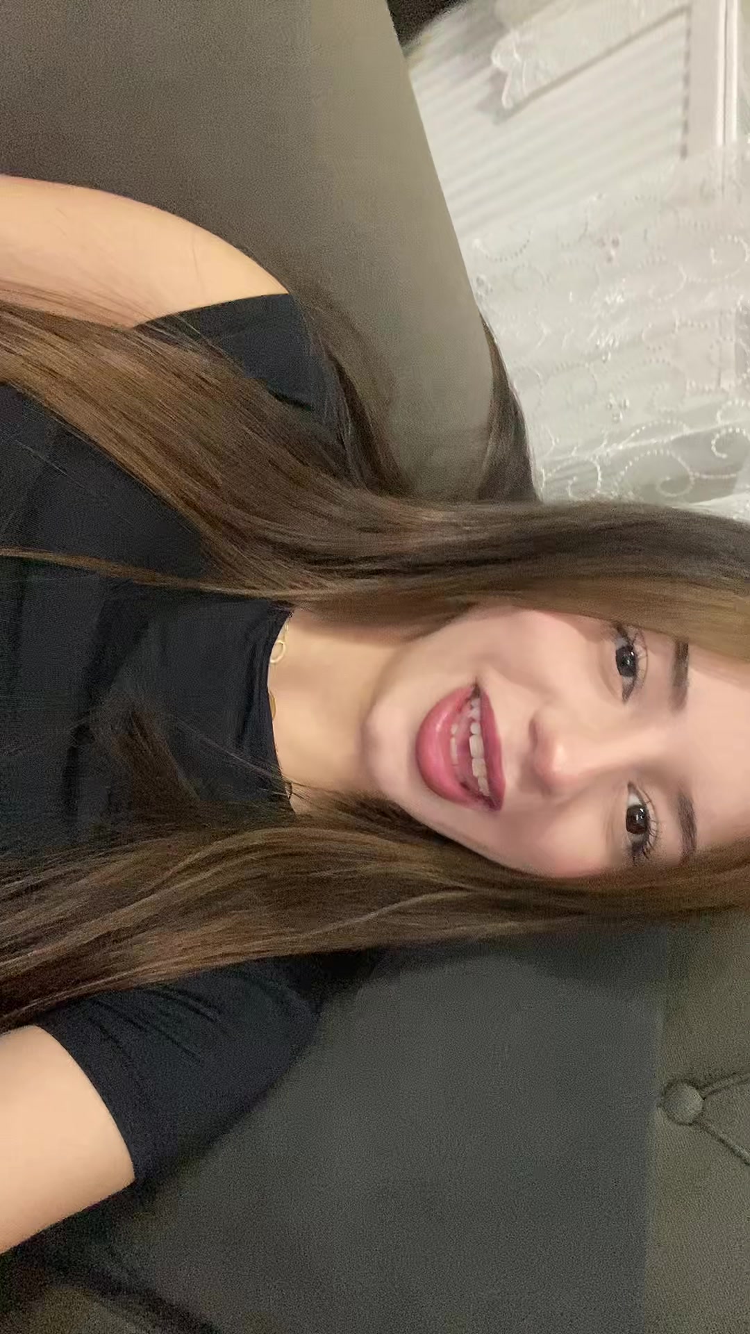 @Ayanda
