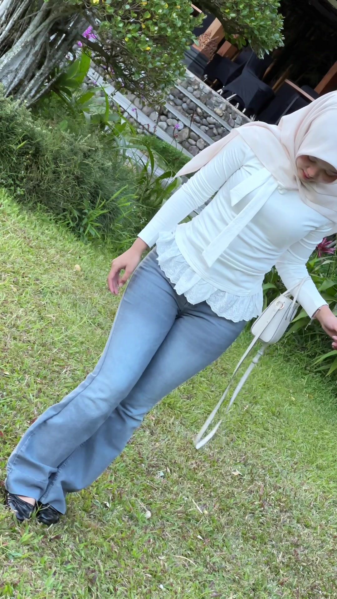 @auniaaaa