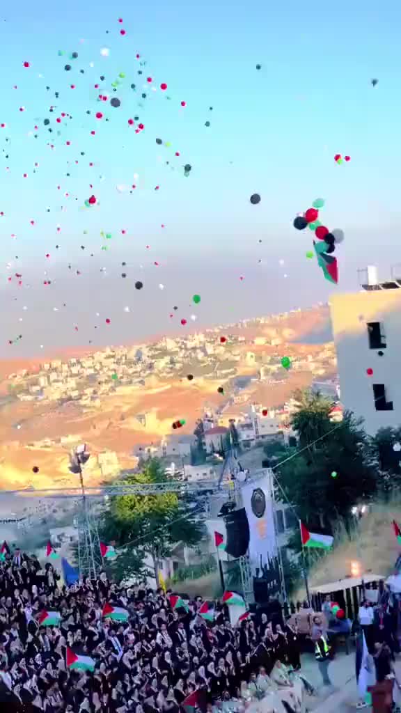 @تُےـسًےـٱهےـِيّےـلَ ❤&zwj;🩹