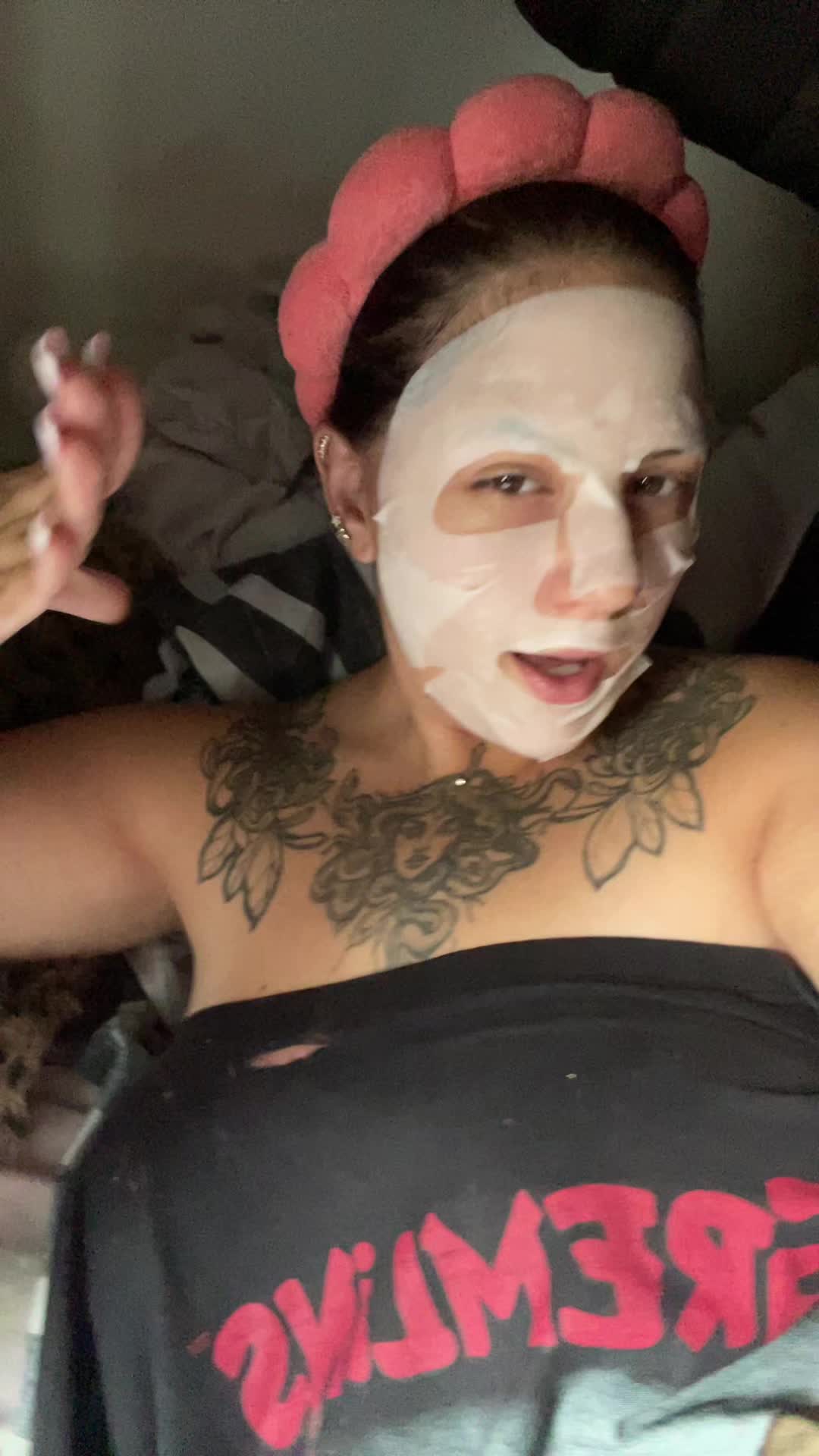 @Anissa 🫦🪬