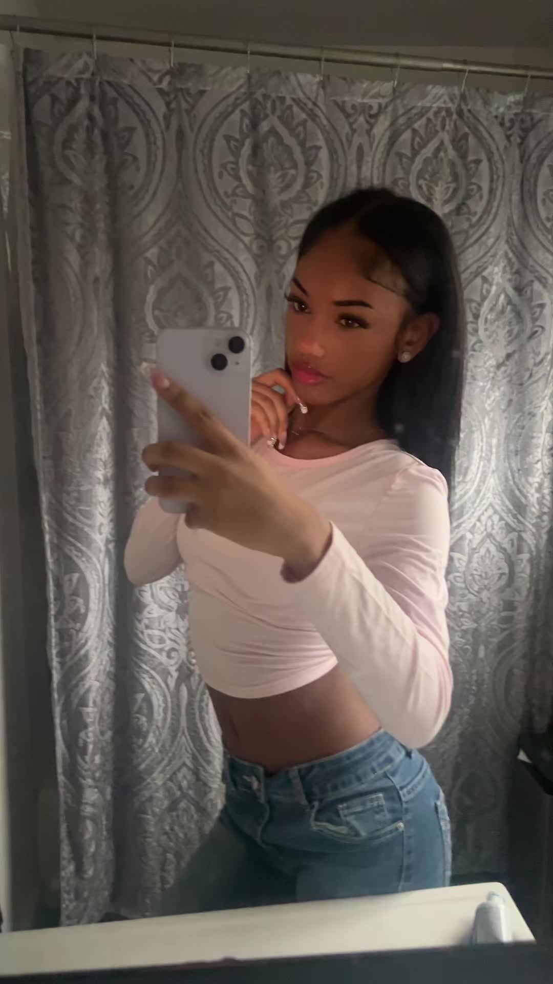 @Lyssa22.