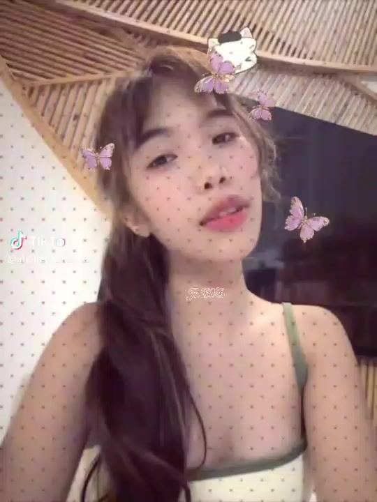 @Jade๐ข