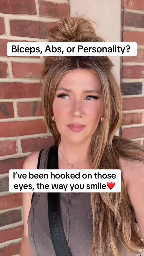 @⚡️ 𝔼𝕝𝕝𝕚𝕖 ⚡️