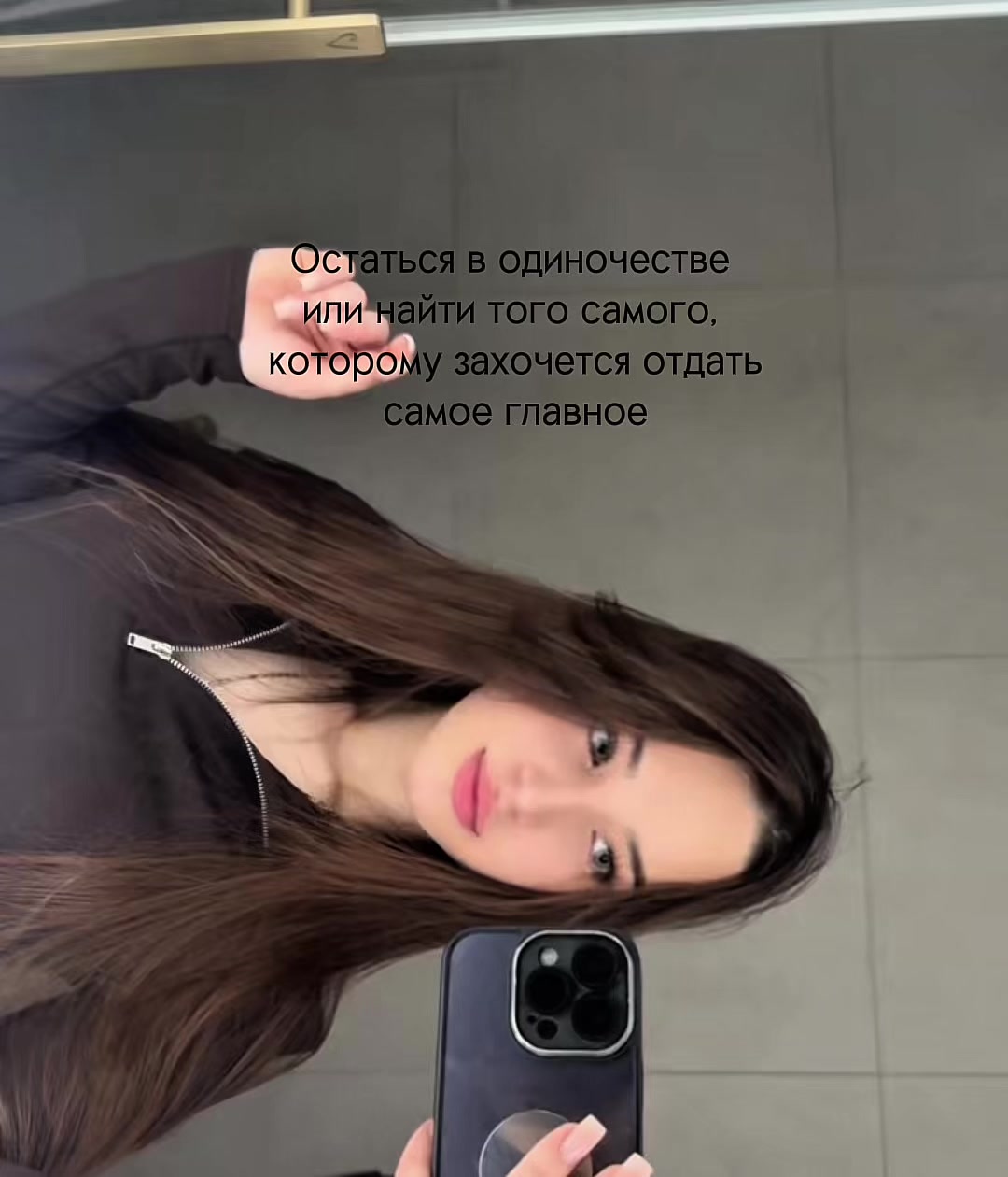 @???