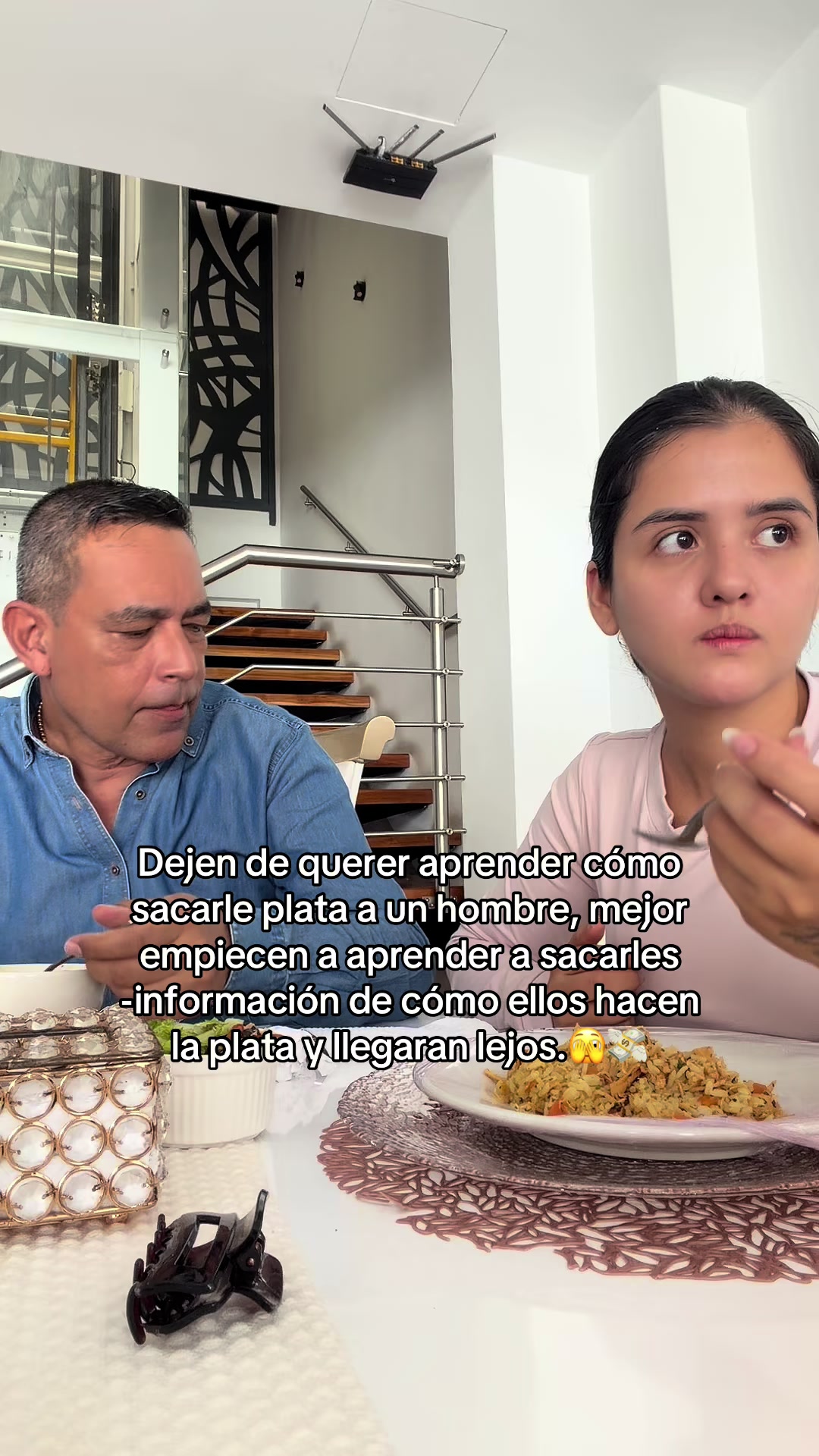 @Luisa García