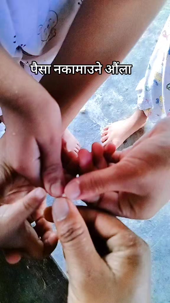 @दाजुभाइ बिनाको चेली🧿