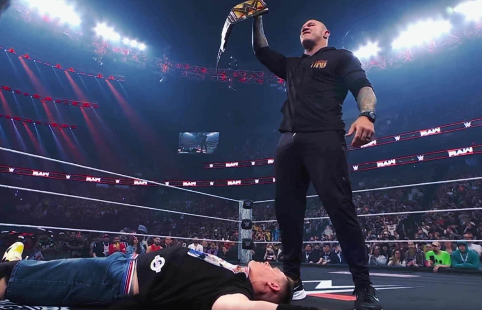 @WWEhighlights