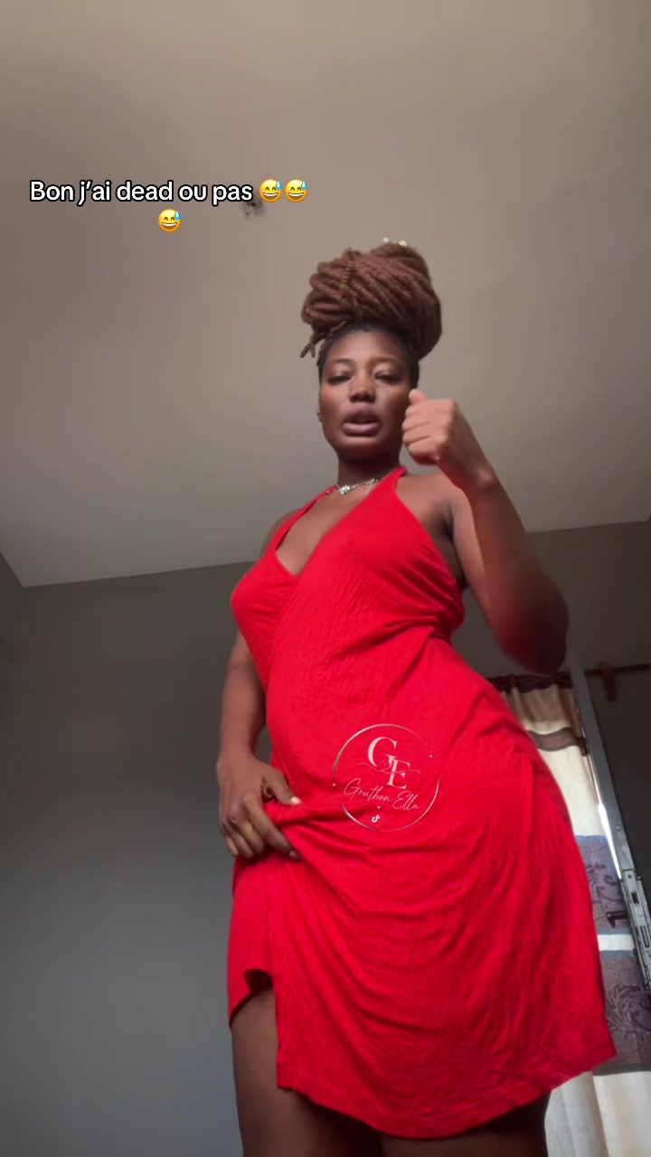 @Ella🦂❤️