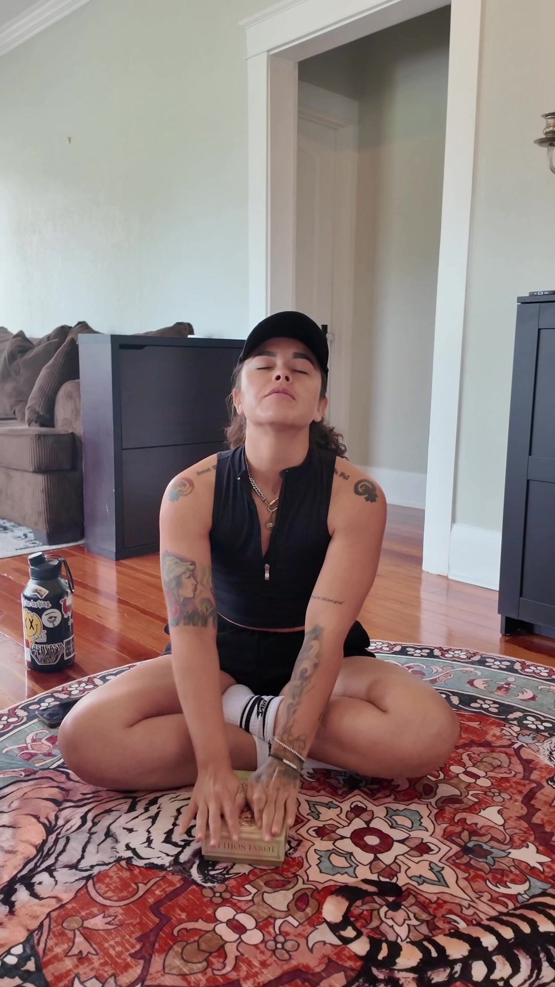 @Theebooblessbabe