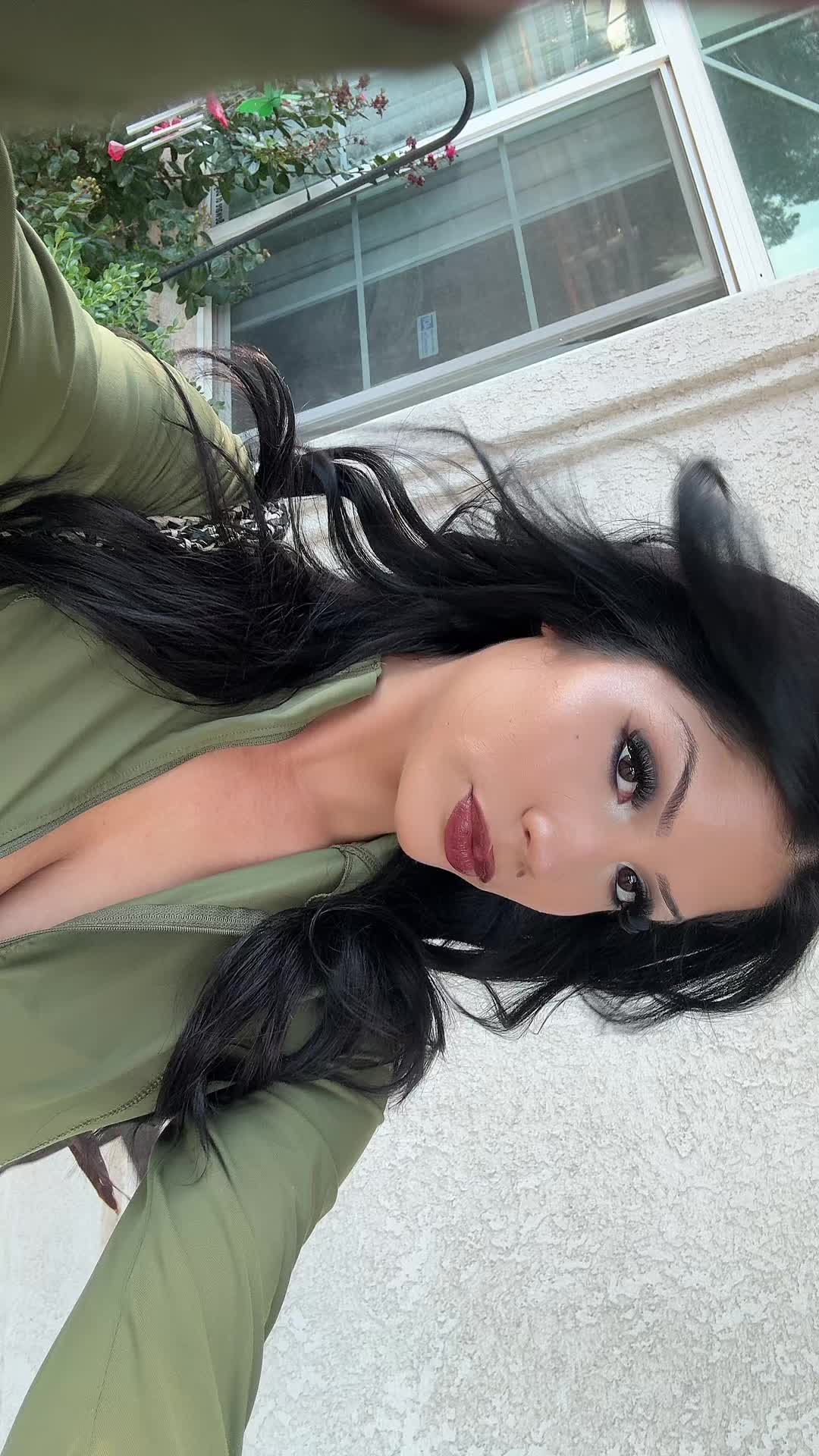 @jade