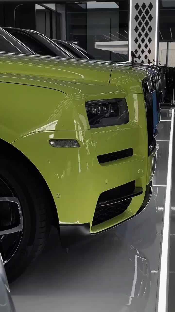 @Elite Supercars