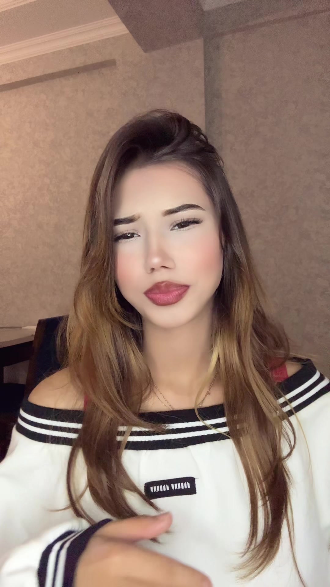 @Alıyeva Aişə