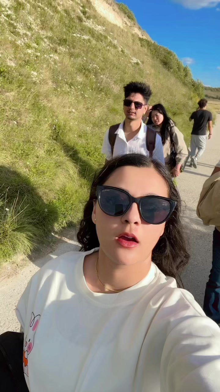 @Anupa Burlakoti🇳🇵🇬🇧