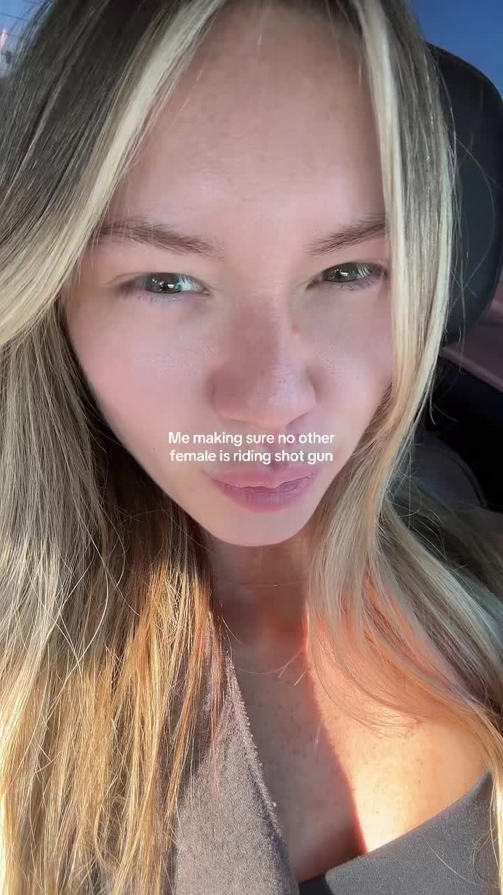 @Alyvia