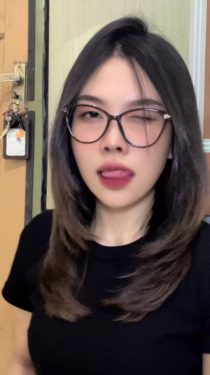 @Y U R A A A