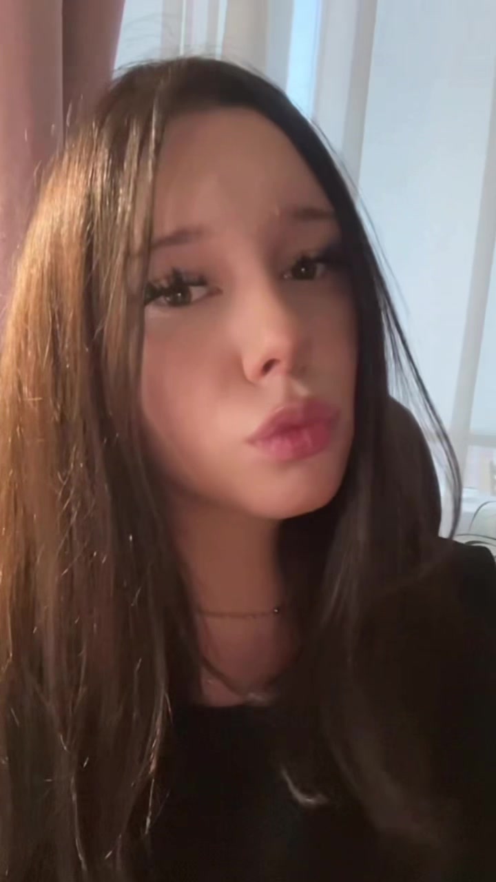 @v11nilova