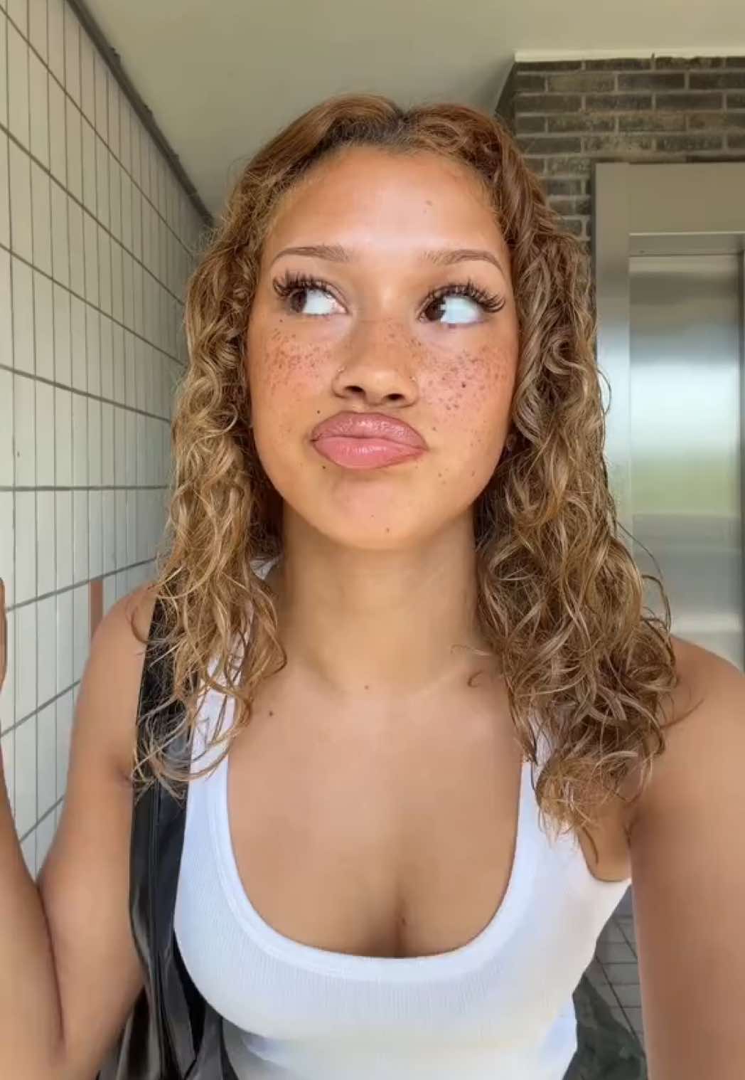 @ALYSSA
