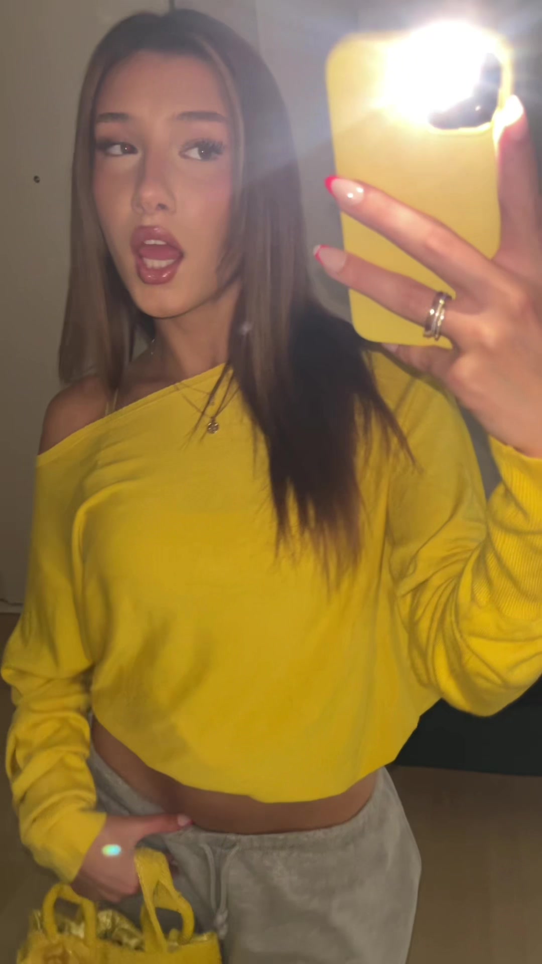 @🪷