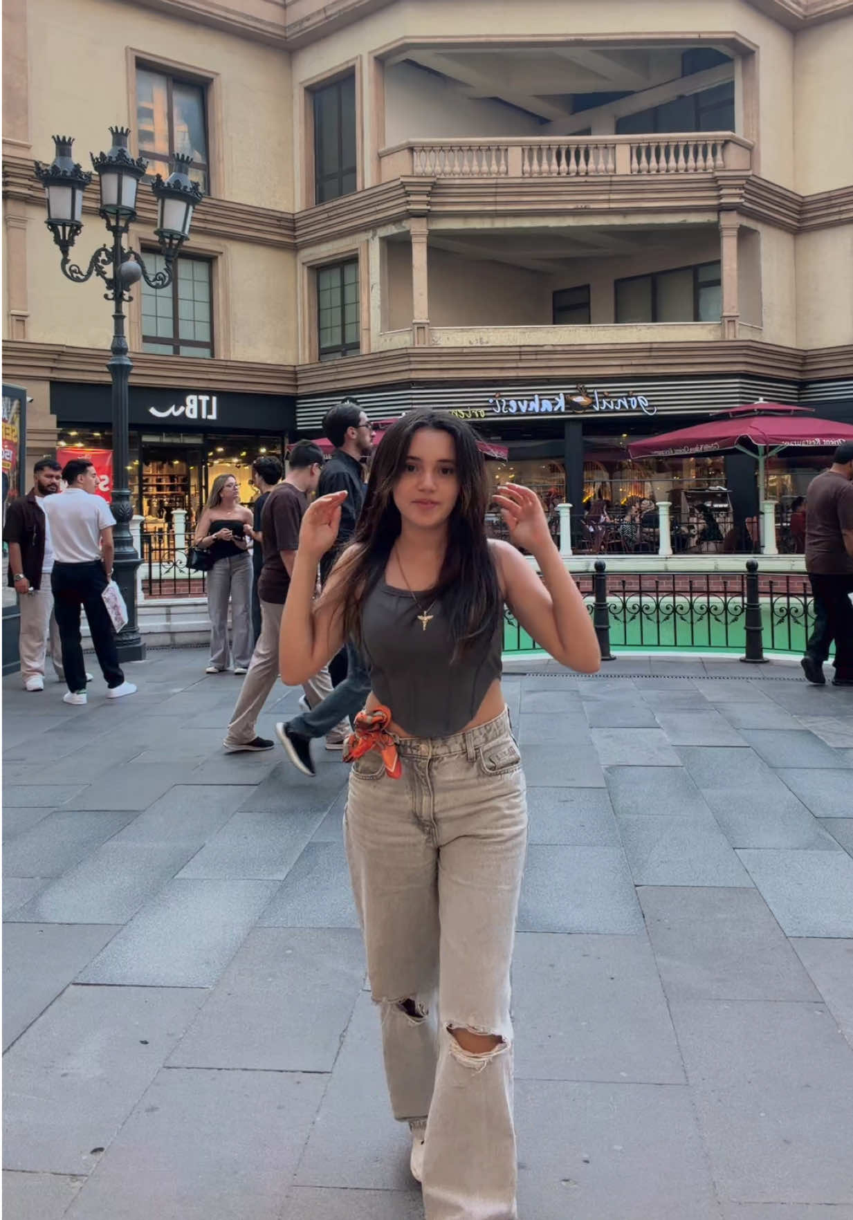 @R🎀
